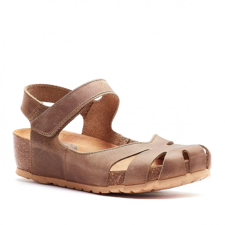 Sandalias cuña Redlove joaquima marrones con puntera cerrada